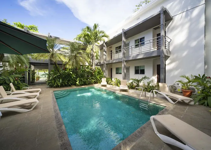 Casa Blanca 6 - Modern 2br,2ba Near To & Town Ferienhaus *